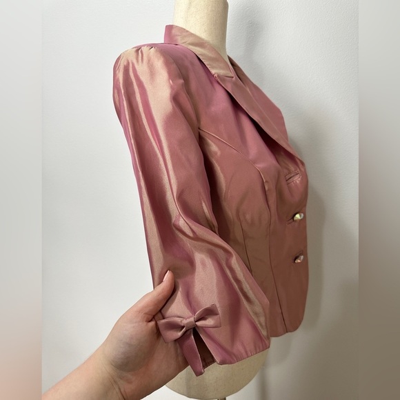 Vtg JS Collections Petite Women’s 10P Crop Jacket Blazer Pink Satin Iridescent - Picture 4 of 9